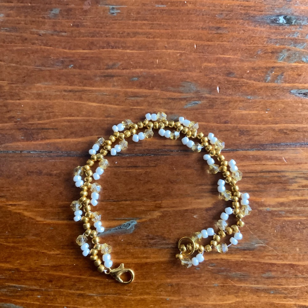 Hand Crafted Gold and White Beaded Bracelet